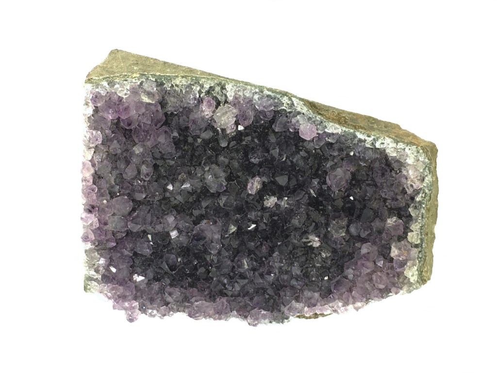 Amethyst Healing Properties and Gemstone&nbsp;Information